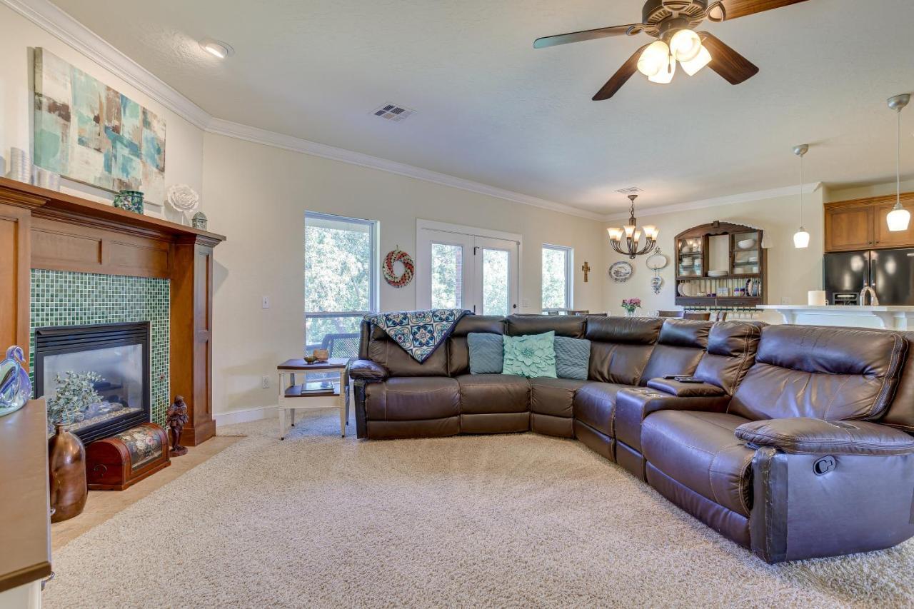 Quaint Noble Home 6 Mi To University Of Oklahoma! Norman Exterior photo